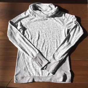 Venus leopard sweatshirt